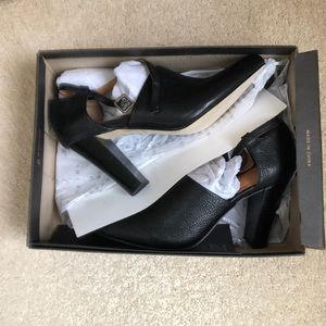 Corso Como leather heels NIB; Never worn; Excellent condition